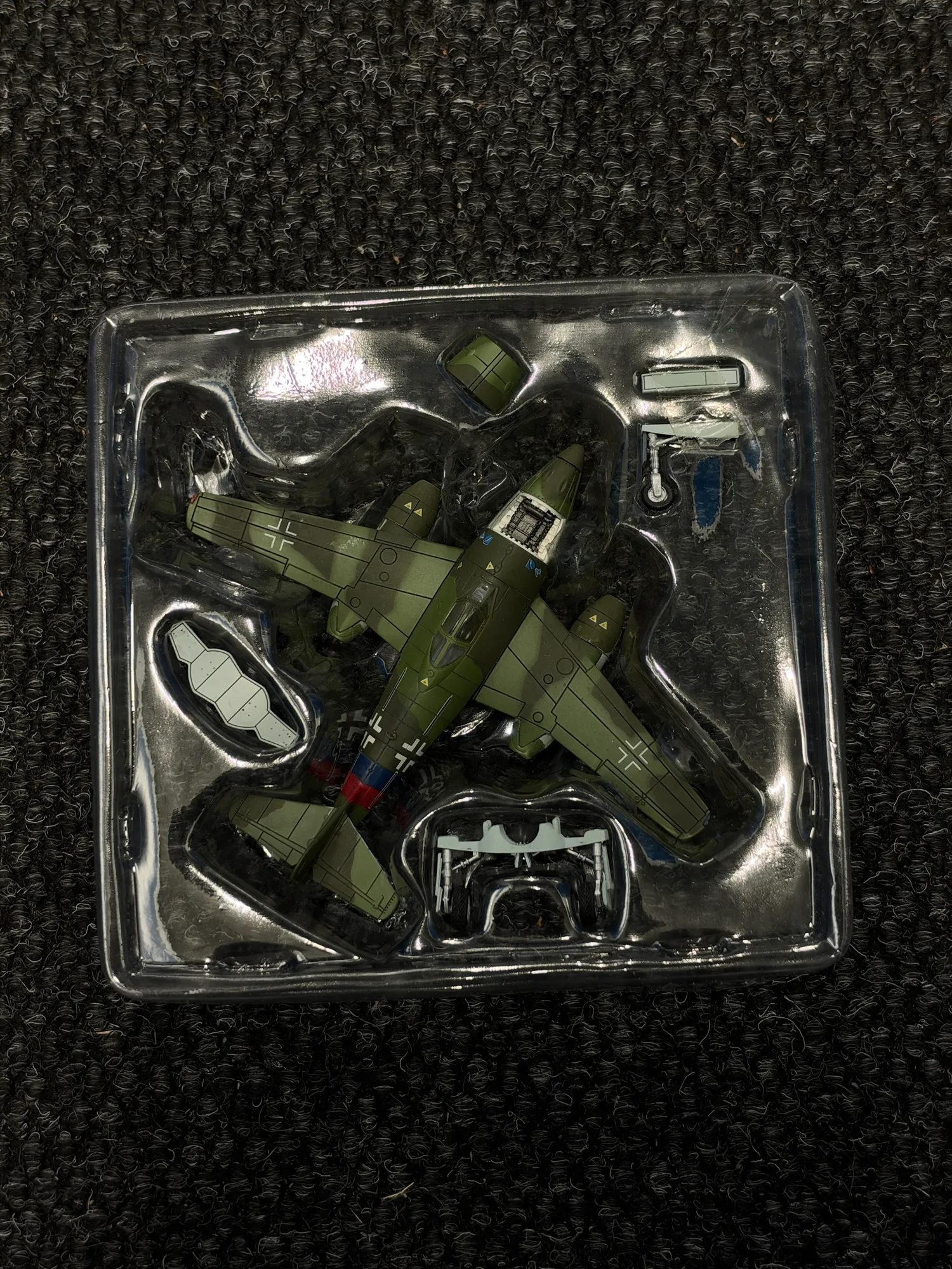 Forces of Valor 1:72 Messerschmitt Me 262A Diecast Luftwaffe JG 7 Weissenberger 85049, photo 1
