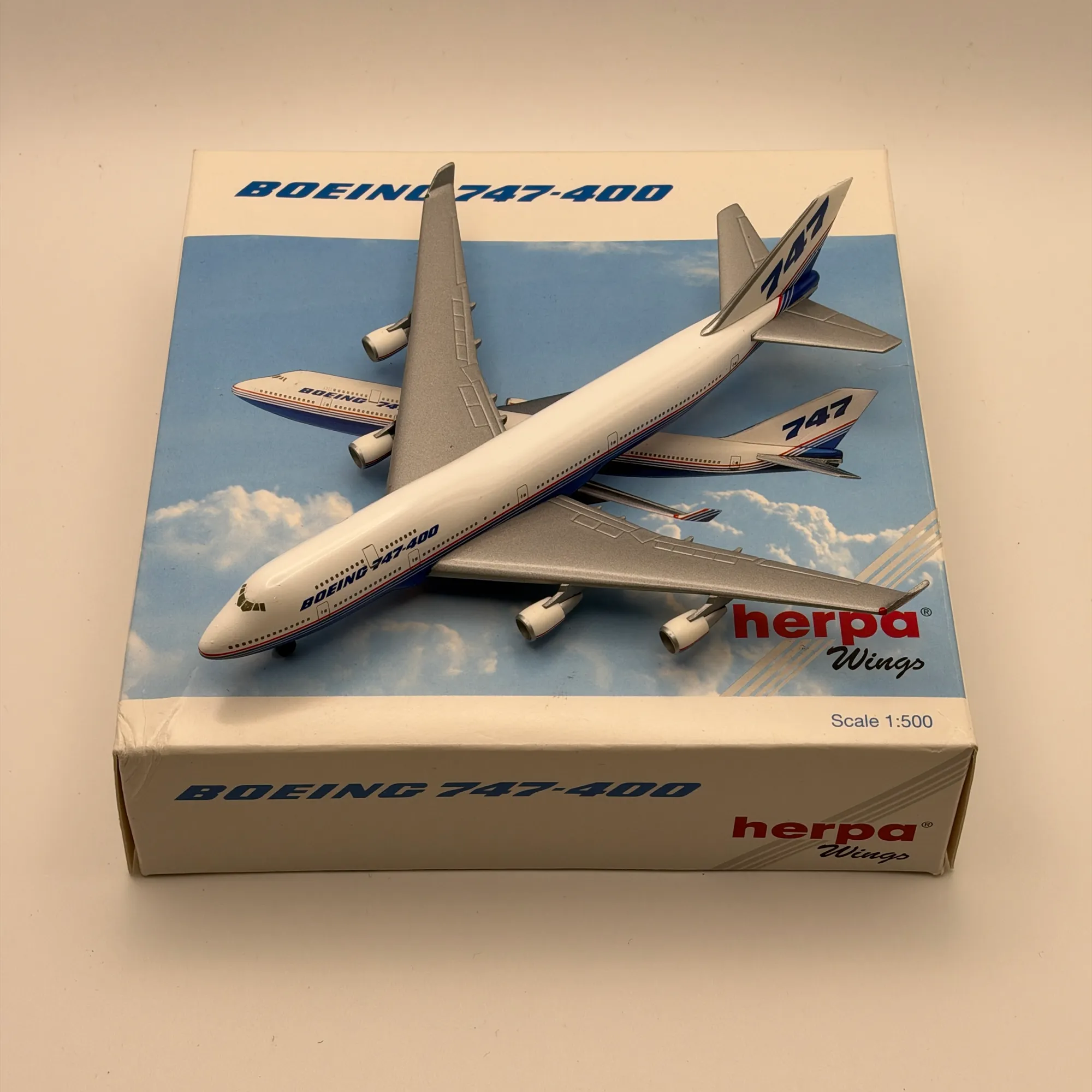 Herpa 1:500 Boeing 747-400 Diecast Boeing House Colours 500814, photo 1