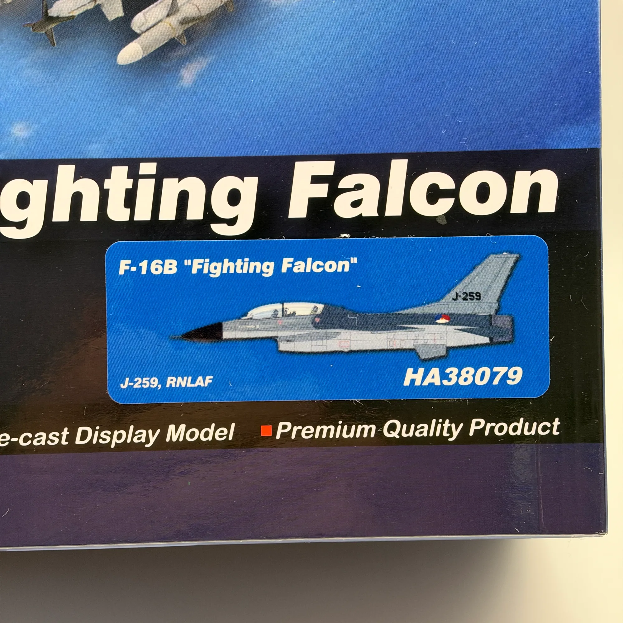 Hobby Master 1:72 Lockheed F-16B Fighting Falcon Diecast RNLAF J-259 HA38079, photo 1